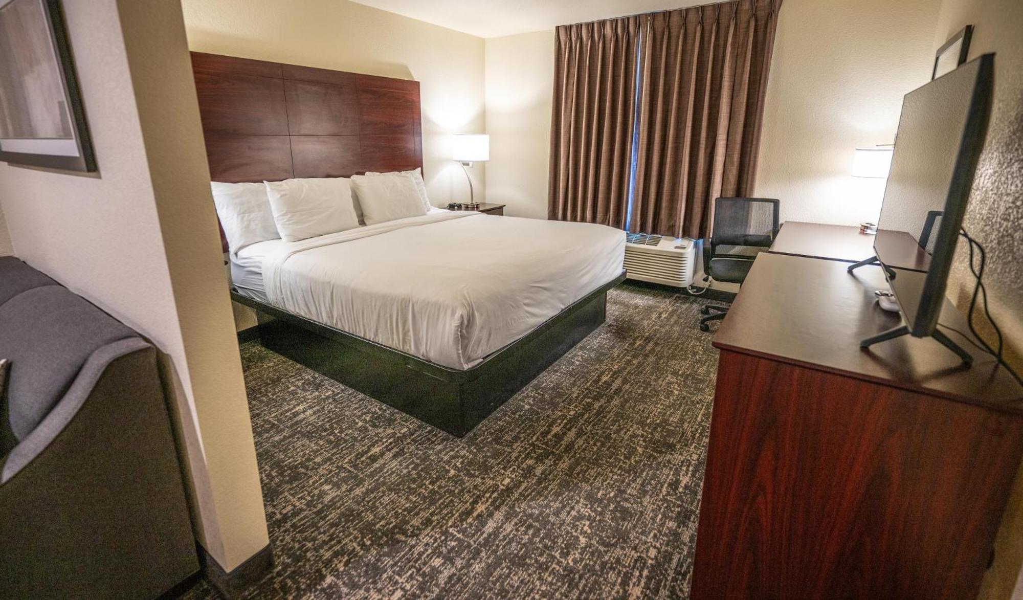Cobblestone Hotel & Suites - Lamar Bagian luar foto