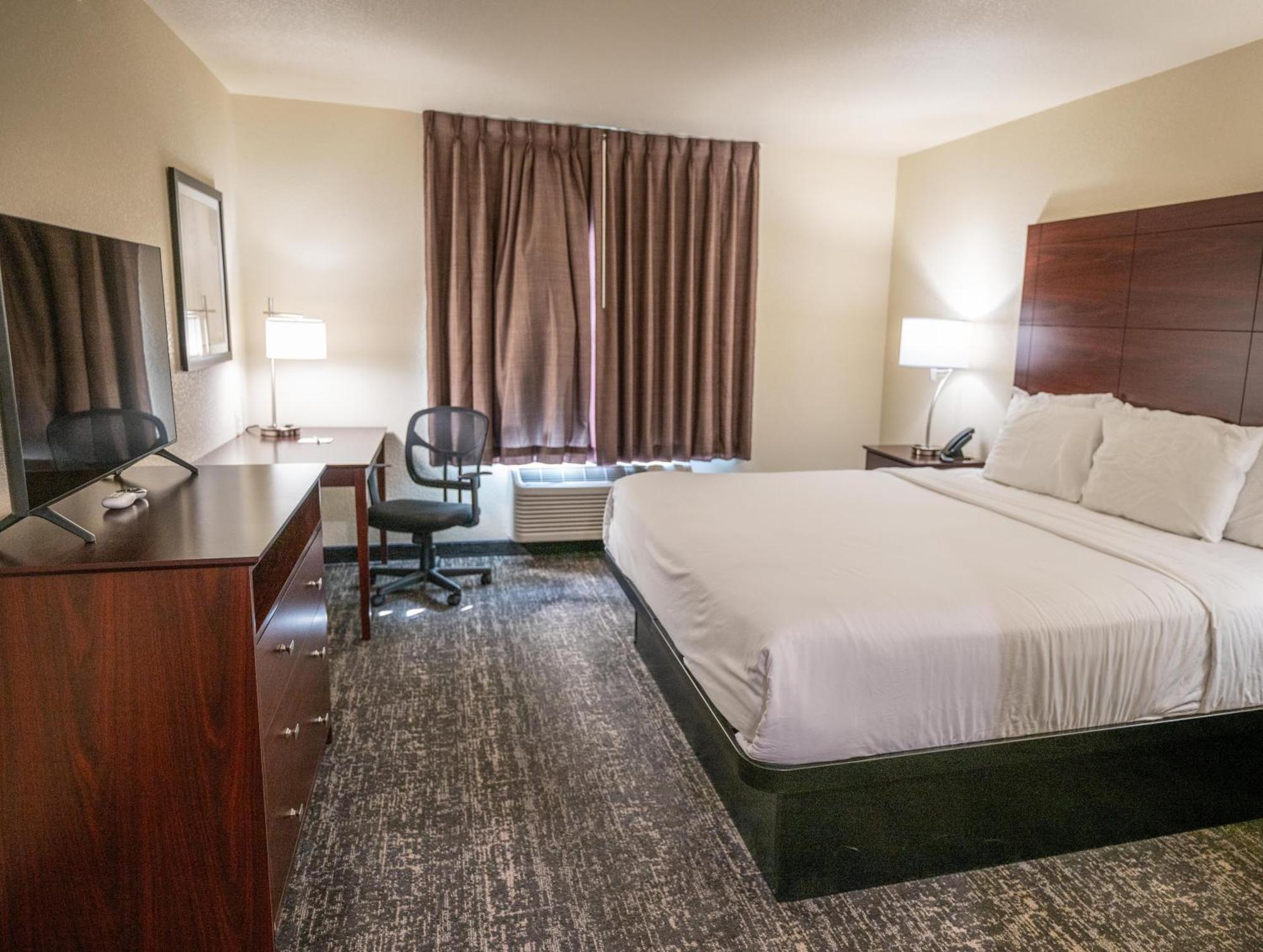 Cobblestone Hotel & Suites - Lamar Bagian luar foto