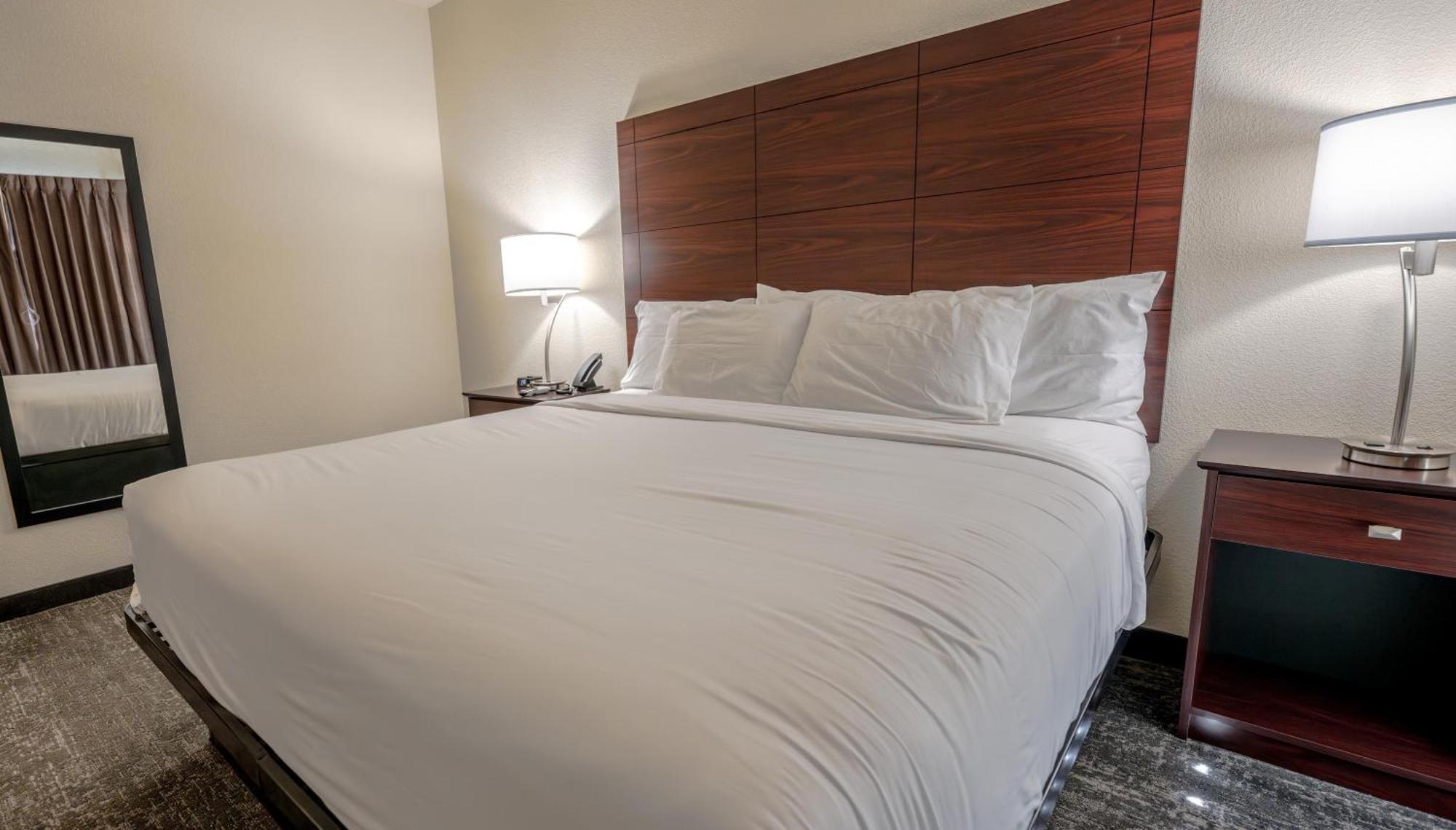 Cobblestone Hotel & Suites - Lamar Bagian luar foto